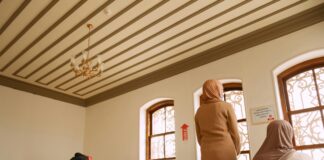 Espoo Namaz Vakitleri: Täydellinen Opas Pyhien Aikojen Seurantaan