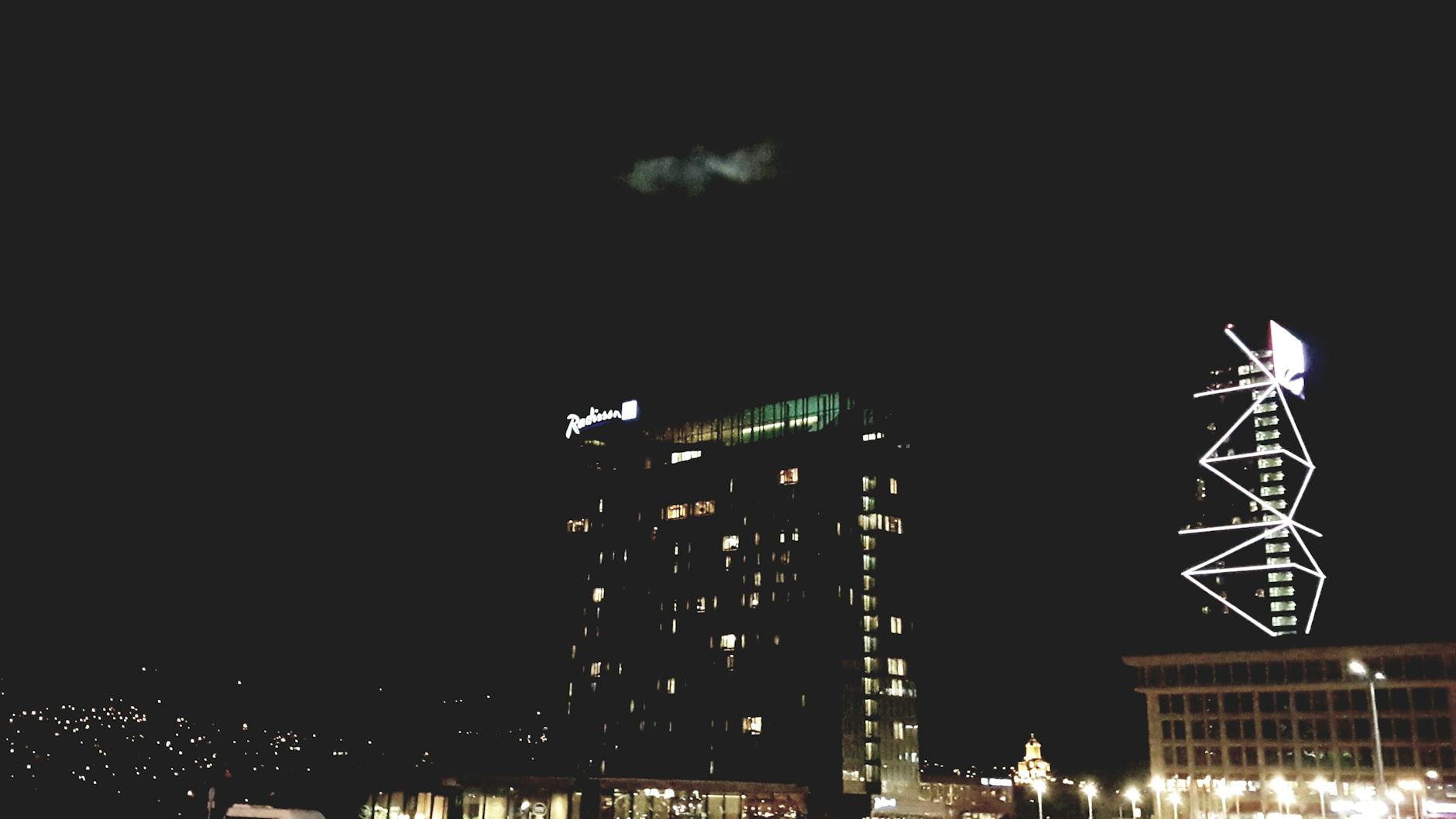Mitä Tarvitset Tietää Radisson Blu Espoosta Saadaksesi Parhaan Palvelun