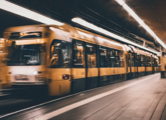 Elä stressaamatta Suomessa ilman autoa käyttämällä julkista liikennettä