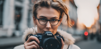 Kuinka aloittaa YouTube-kanava Suomesta ja ansaita rahaa tehokkaasti