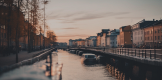 Kuinka ymmärtää suomalaista deittikulttuuria ja parantaa ihmissuhteitasi