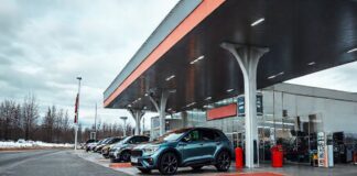 Länsiauto Espoo – Autoliikkeen yksiltyöt ja tarjousasemat alueella