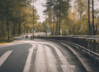 Liikkuminen Espoossa ilman autoa: vinkit ja vaihtoehdot