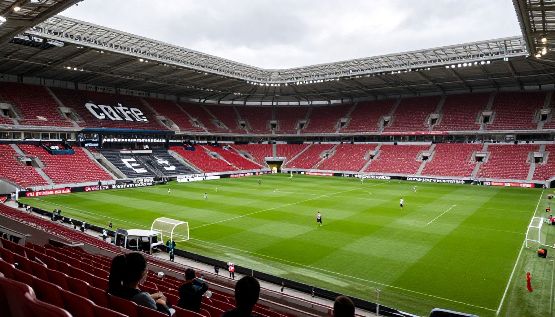 5 syytä, miksi Espoon jalkapalloareena on täydellinen perhepäivä