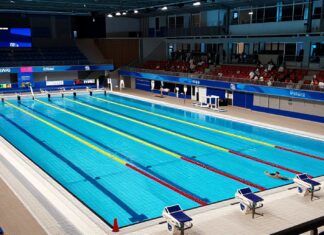 Espoon keskuksen uimahalli: Vesiurheilun keskus
