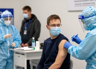 Koronarokotus Espoossa 2023: Ota rokkasi