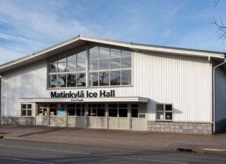 Matinkylän jäähalli Matinkartanontiellä: aukiolot, hinnat ja vuorojen varaus