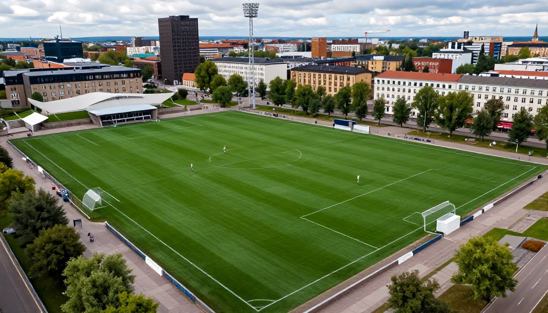 Kuinka varata kenttä Espoon keskustasta alle 5 minuutissa (ilman puhelinjonottamista)