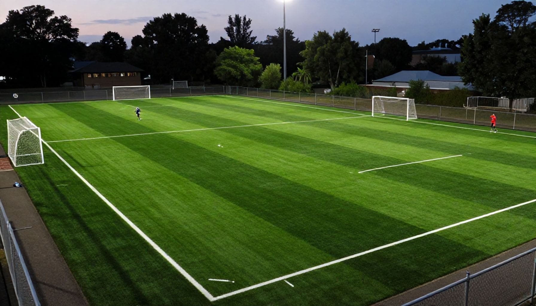 Yöpelit Olariin? Näin saat kentän käyttöönsä iltakymmeneen asti ilman ongelmia